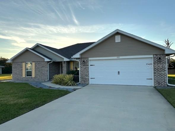 208 Lagoon Mist Ct., Oak Hill, FL 32759