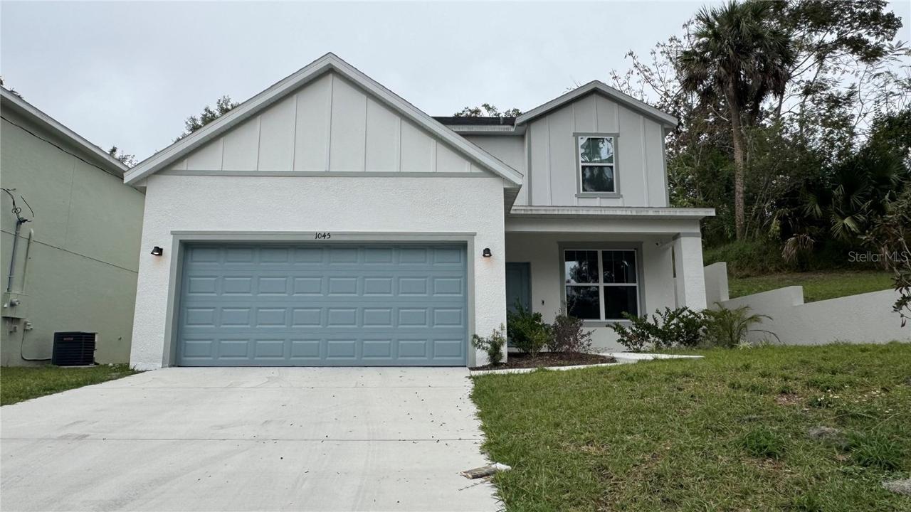 1045 Morningside Dr., Eustis, FL 32726