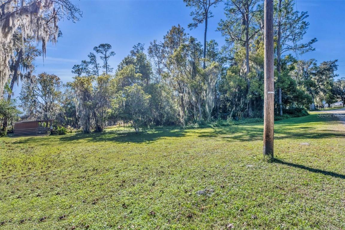 4th St., Osteen, FL 32764