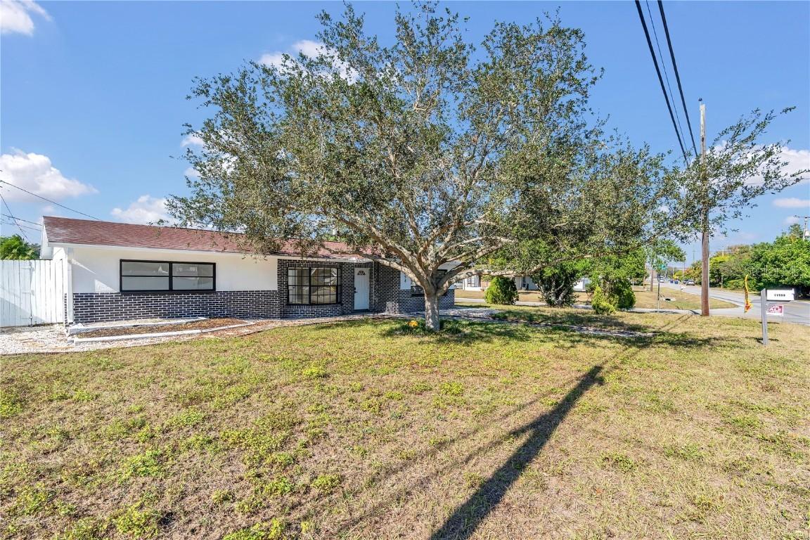 11598 Ridge Rd., Largo, FL 33778