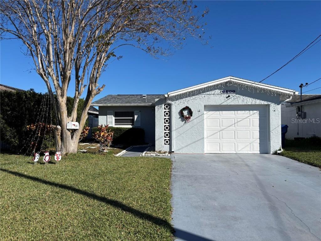 5106 Blue Heron Dr., New Port Richey, FL 34652