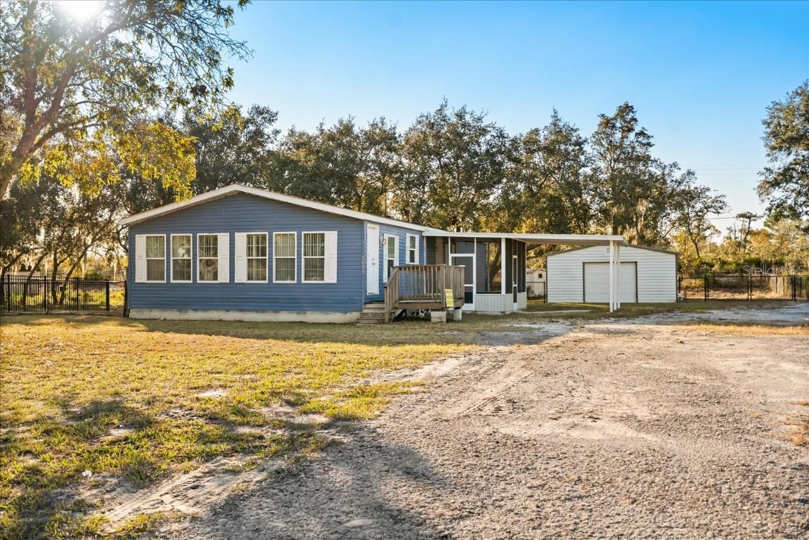 2024 Lemon Dr., Lake Wales, FL 33898