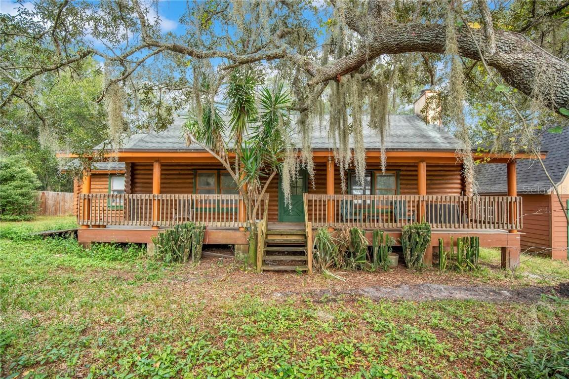 2742 Boyce Ct., Deltona, FL 32738