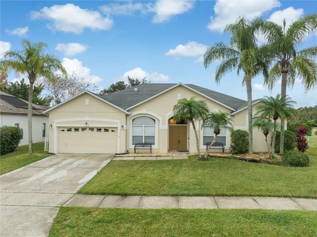 229 Strathmore Cir., Kissimmee, FL 34744