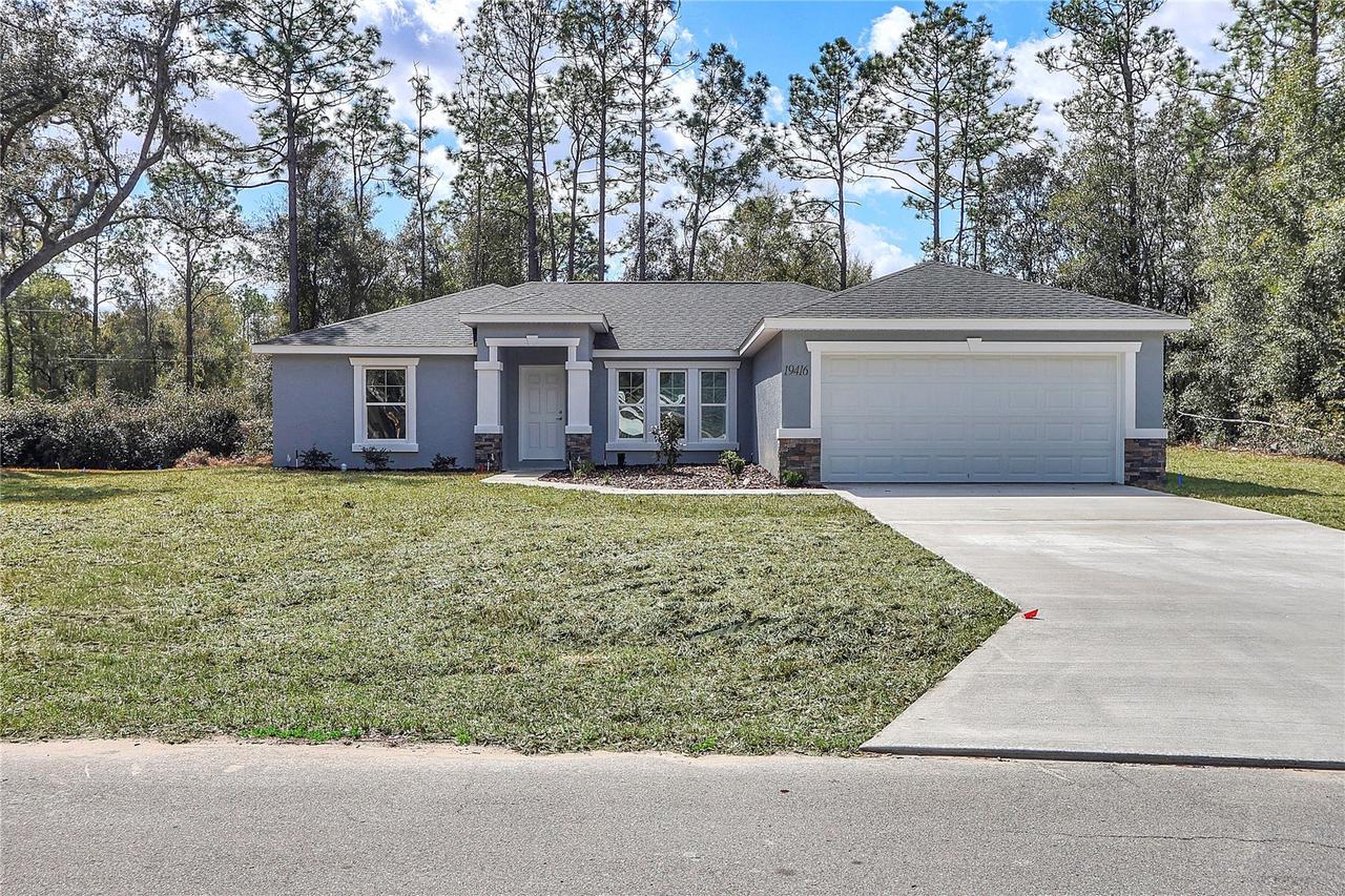 19416 SW 98th Place Rd., Dunnellon, FL 34432