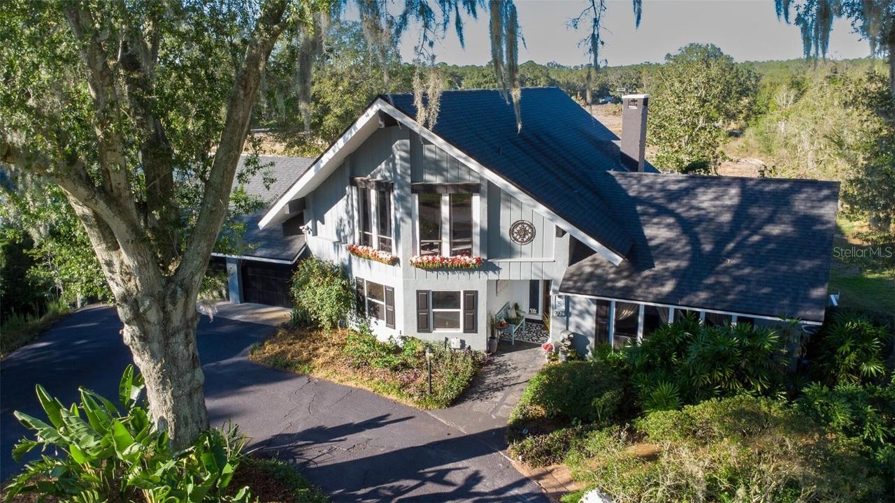 9807 Wedgewood Ln., Leesburg, FL 34788