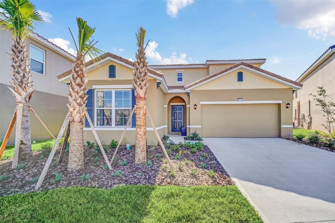 7712 Oakmoss Loop, Davenport, FL 33837