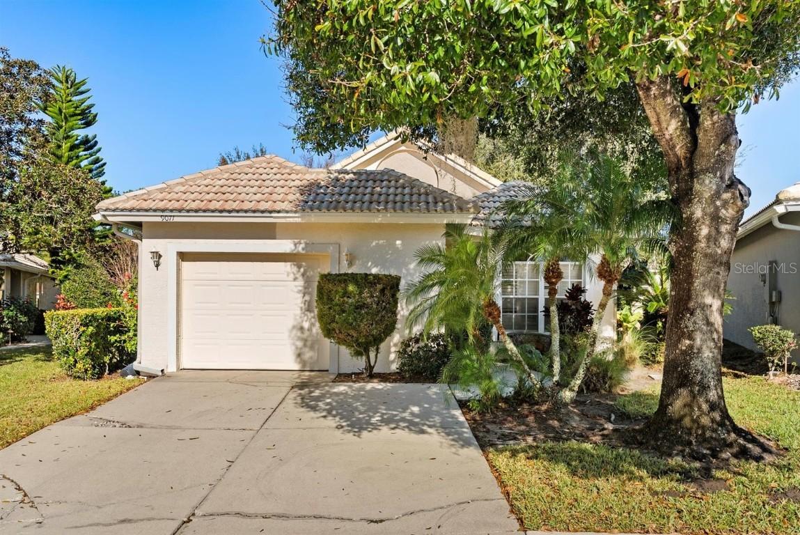 9071 Saint Andrews Way, Mount Dora, FL 32757