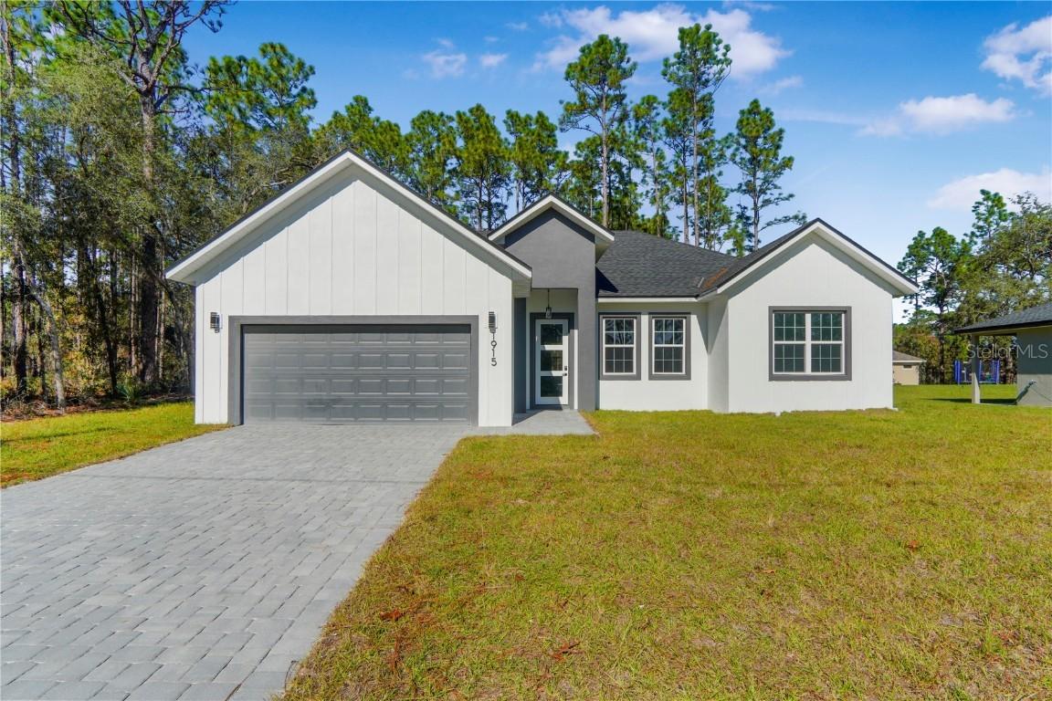 1915 W Linden Dr., Dunnellon, FL 34434