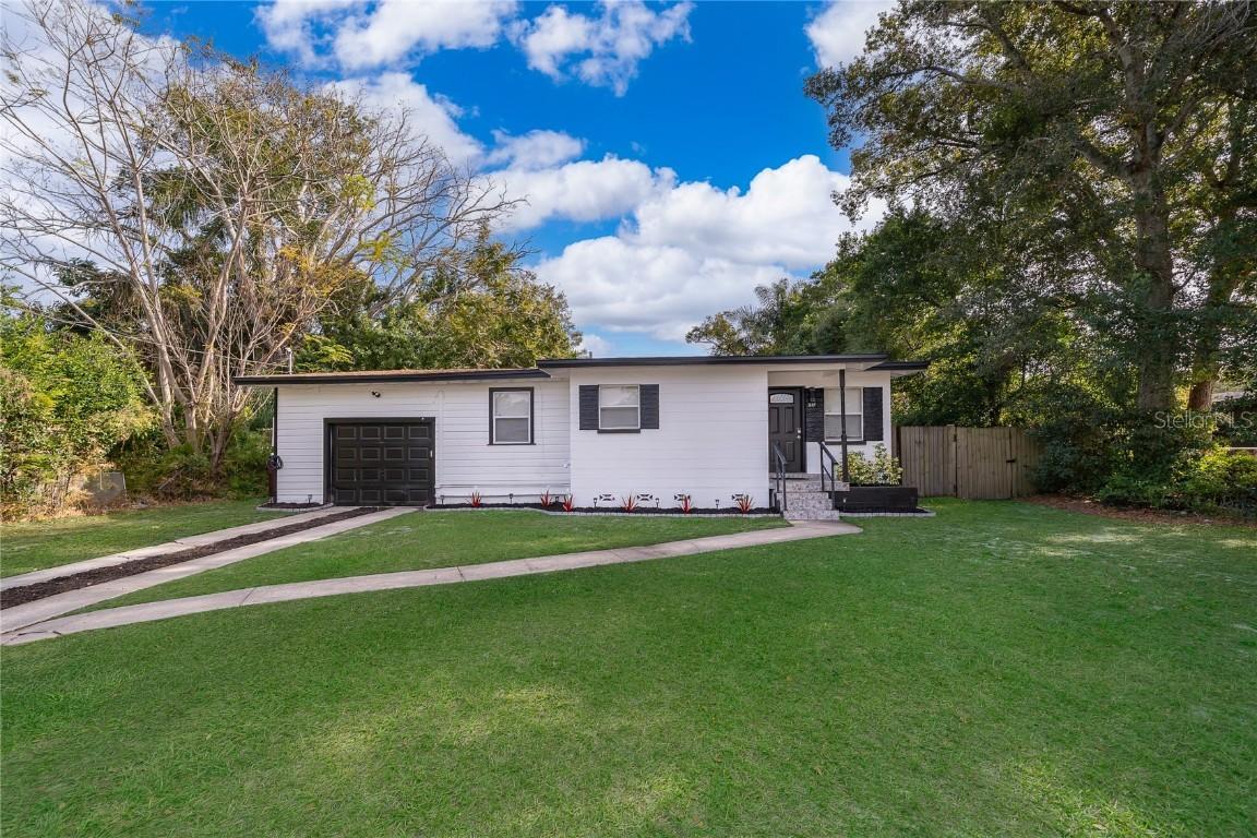 917 Romano Ave., Orlando, FL 32807