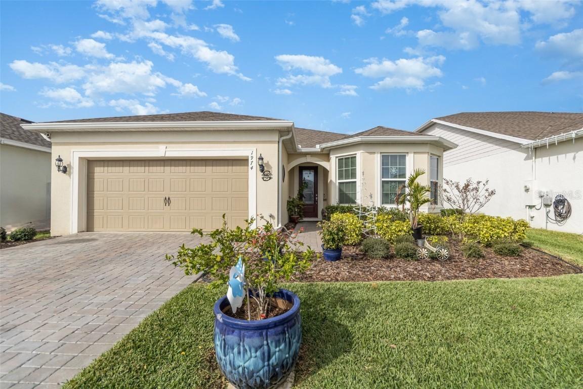 1974 Spring Shower Cir., Kissimmee, FL 34744