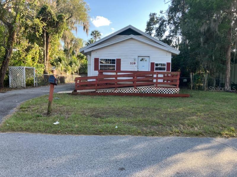 528 E Church St., Deland, FL 32724