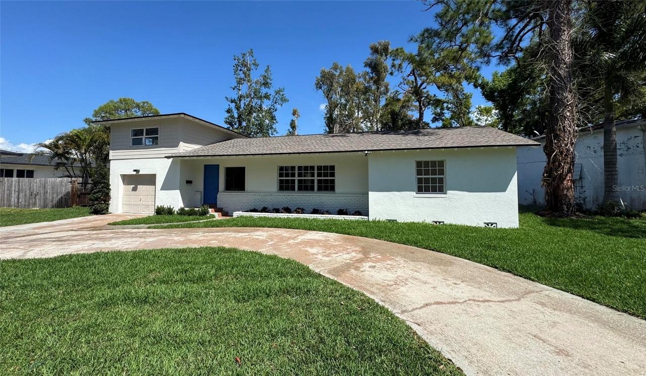 4210 Dr Martin Luther King Jr St. #J, St Petersburg, FL 33705