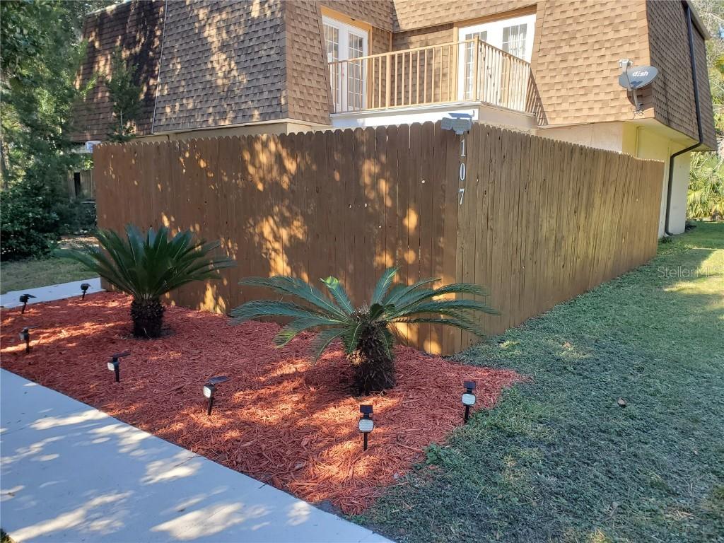 107 Springwood Sq., Port Orange, FL 32129