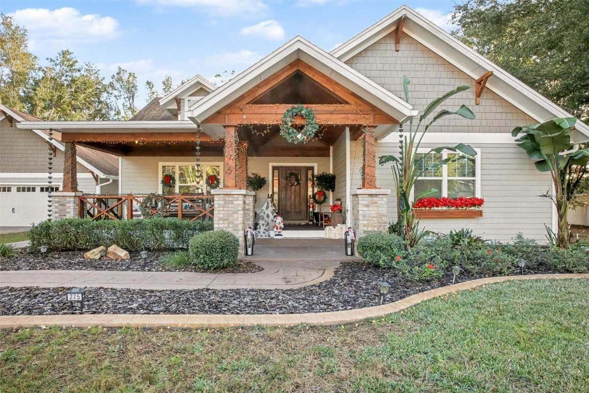 275 W Delaware Ave., Lake Helen, FL 32744