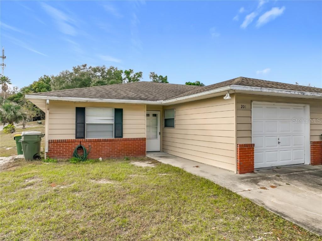 201 Fern Ct., Leesburg, FL 34748