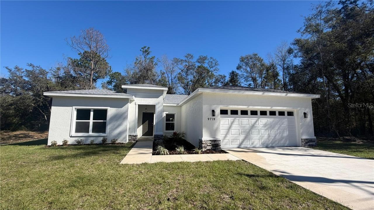 9719 N Sandree Dr., Dunnellon, FL 34434