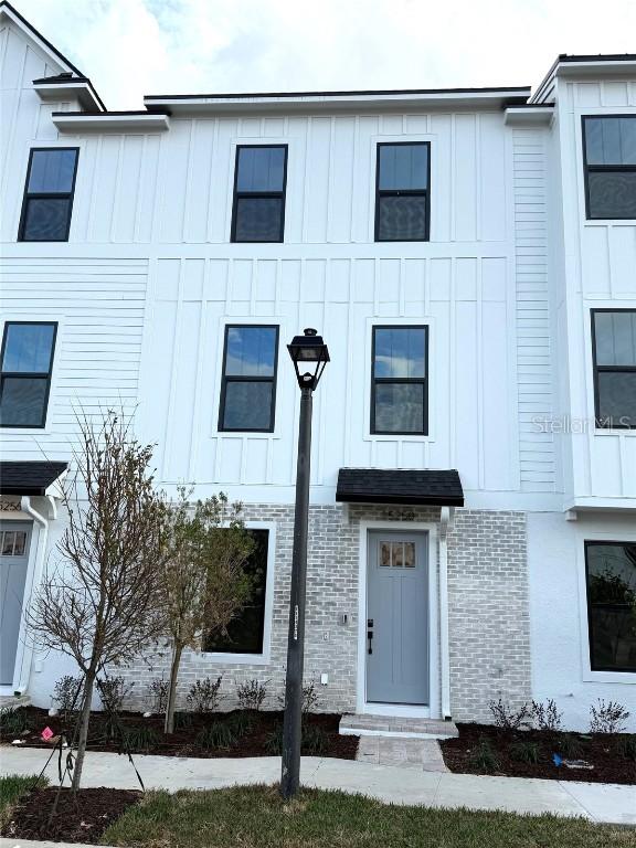 15250 Groveside Rd., Winter Garden, FL 34787