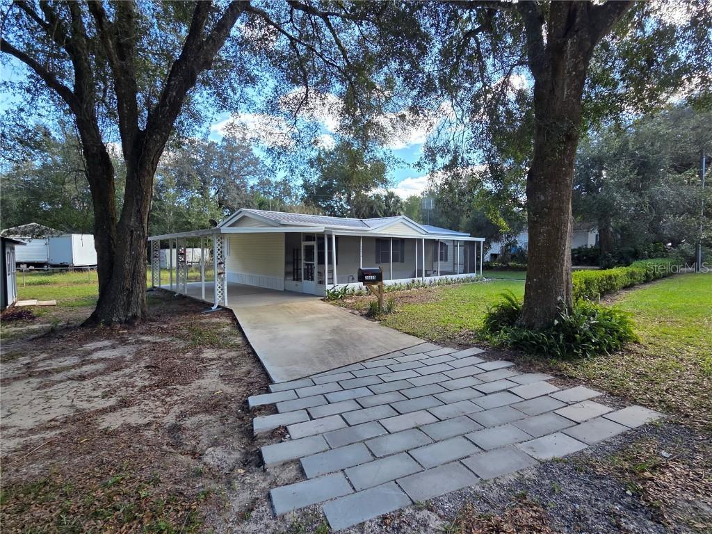 26616 June Ave., Eustis, FL 32736