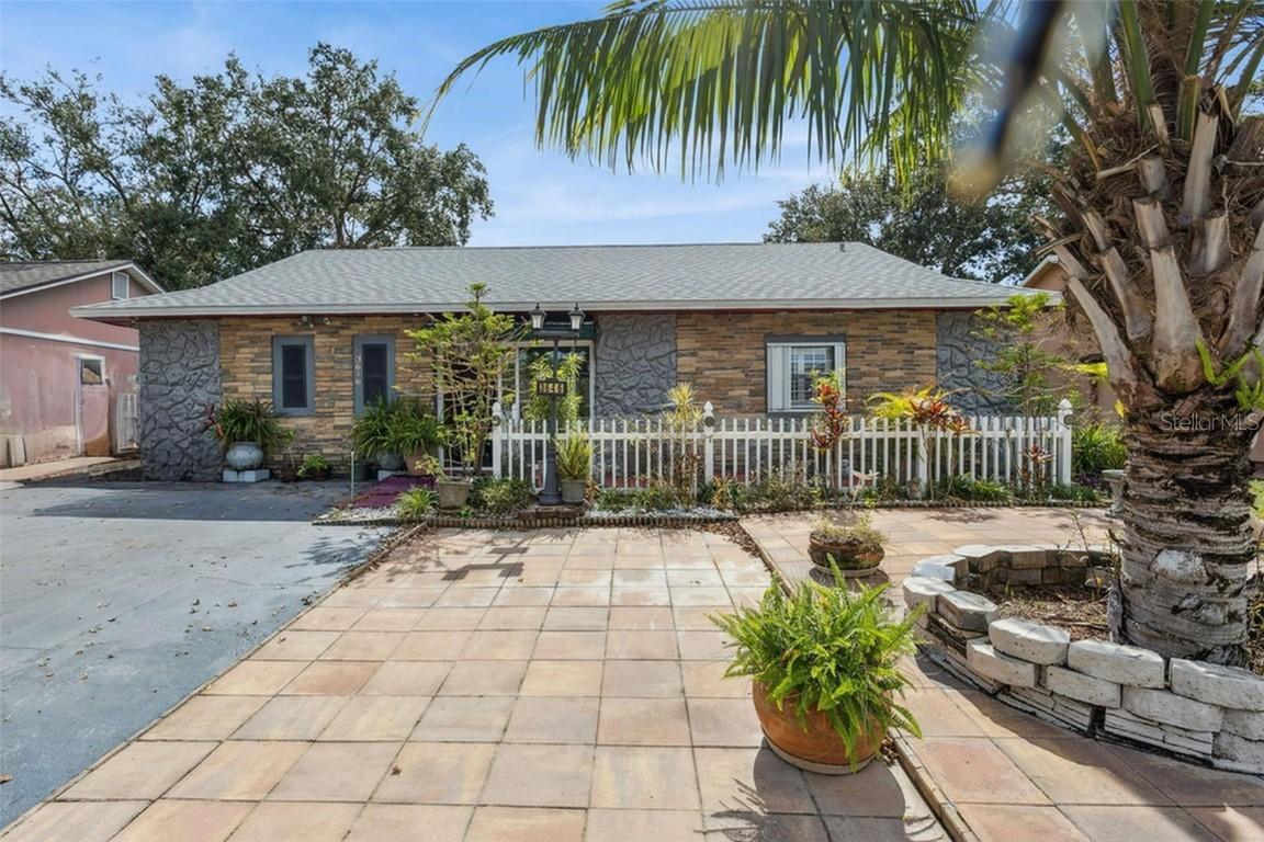 3646 Falling Leaf Ln., Orlando, FL 32810