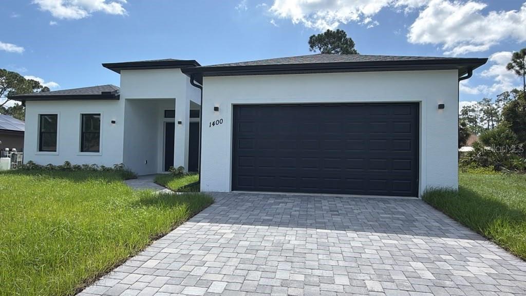 1400 Mendavia Ter., North Port, FL 34286