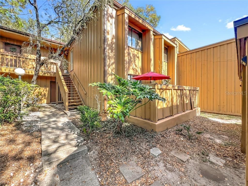 233 Crown Oaks Way, Longwood, FL 32779