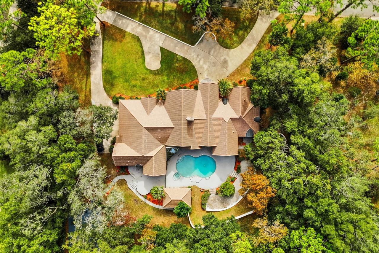 803 Sweetwater Club Blvd., Longwood, FL 32779