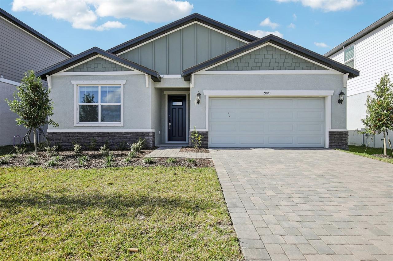 9013 Venetia Ct., Palmetto, FL 34221