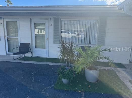 525 Manatee Ct. #13, Venice, FL 34285