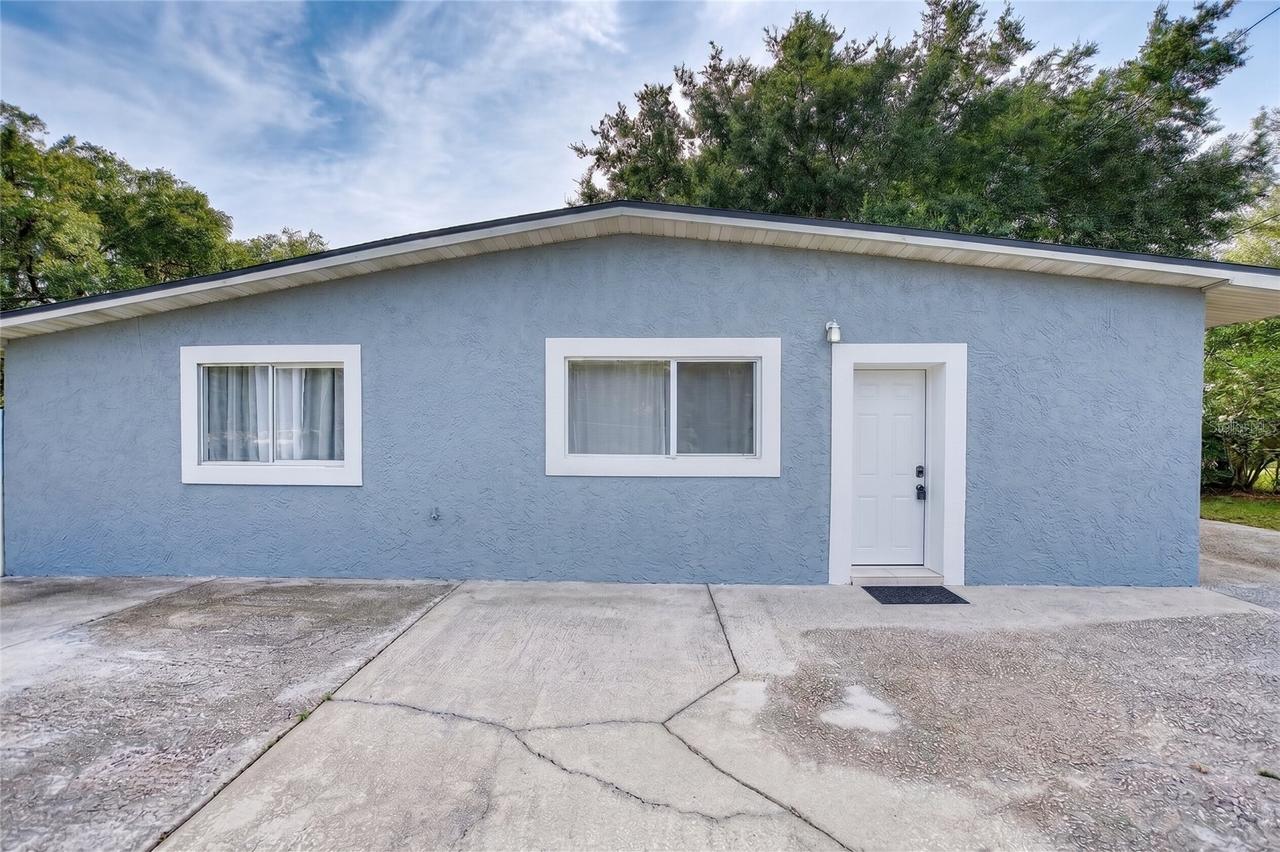 1495 Penniwa St., Intercession City, FL 33848