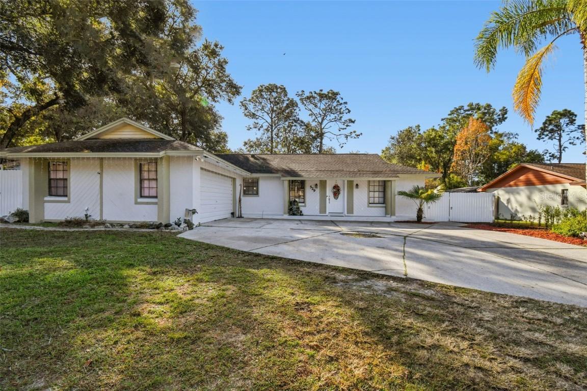 529 Bison Cir., Apopka, FL 32712