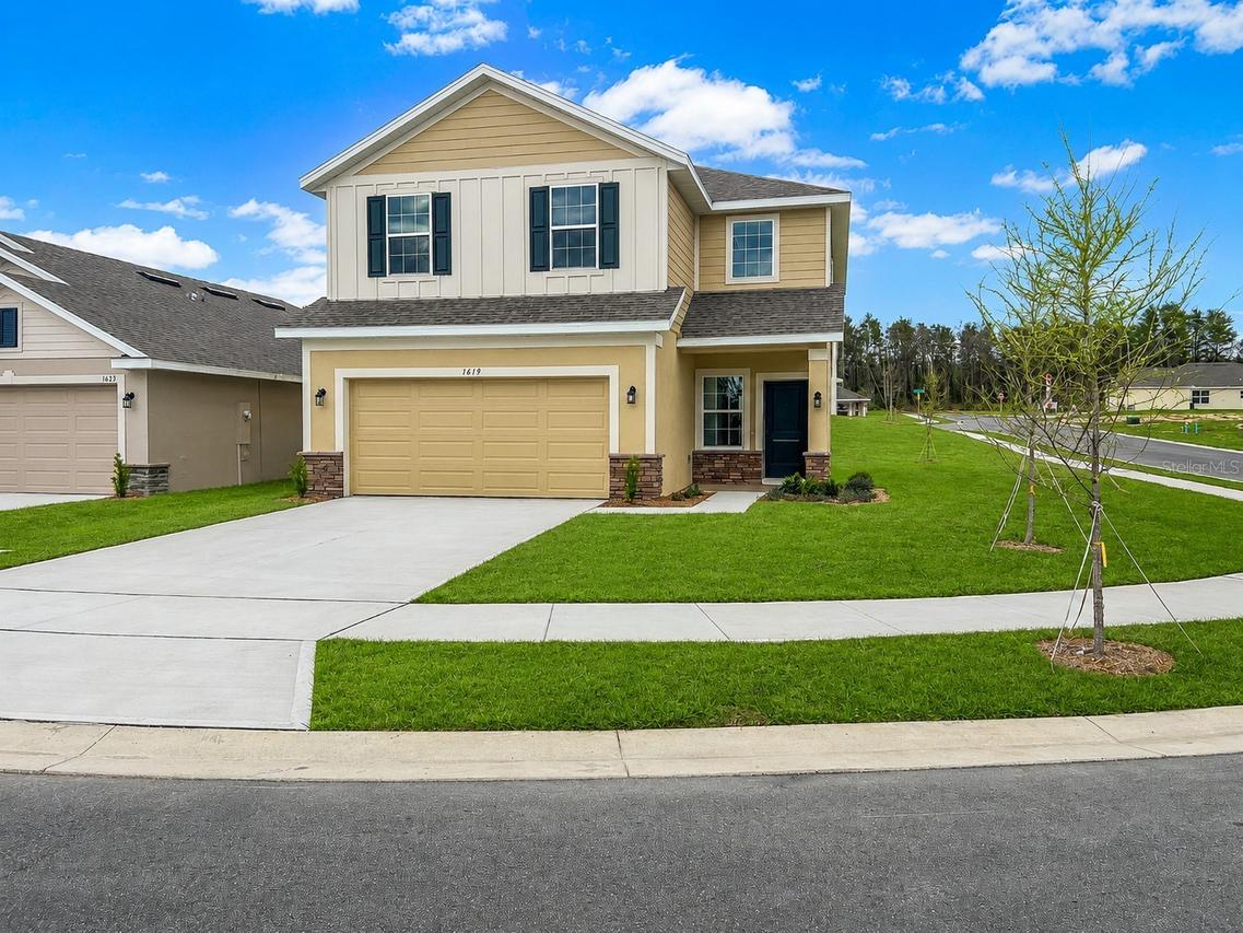 1619 Ann Rose Way, Leesburg, FL 34748