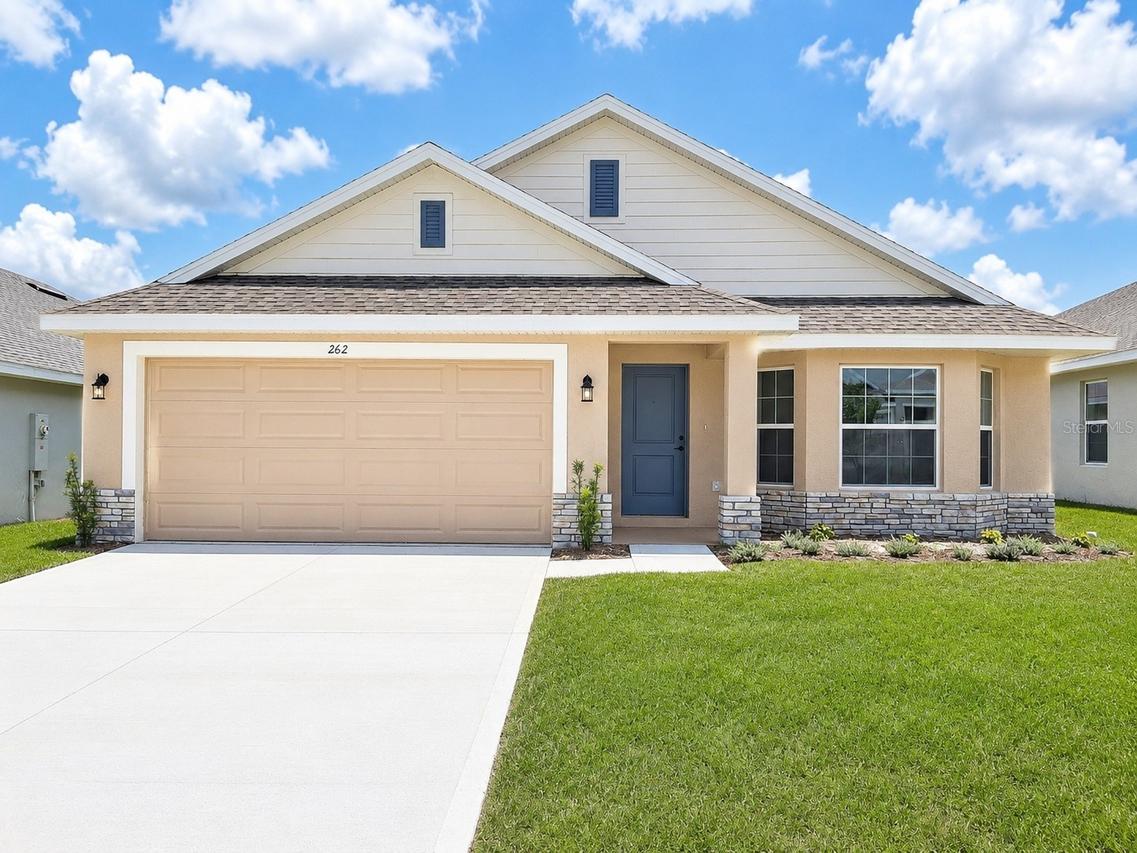 262 Verny Grove Lane, Leesburg, FL 34748