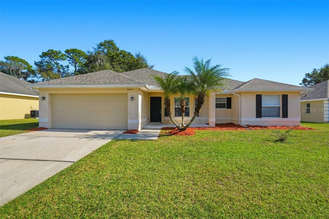 6925 Krenson Oaks St., Lakeland, FL 33810
