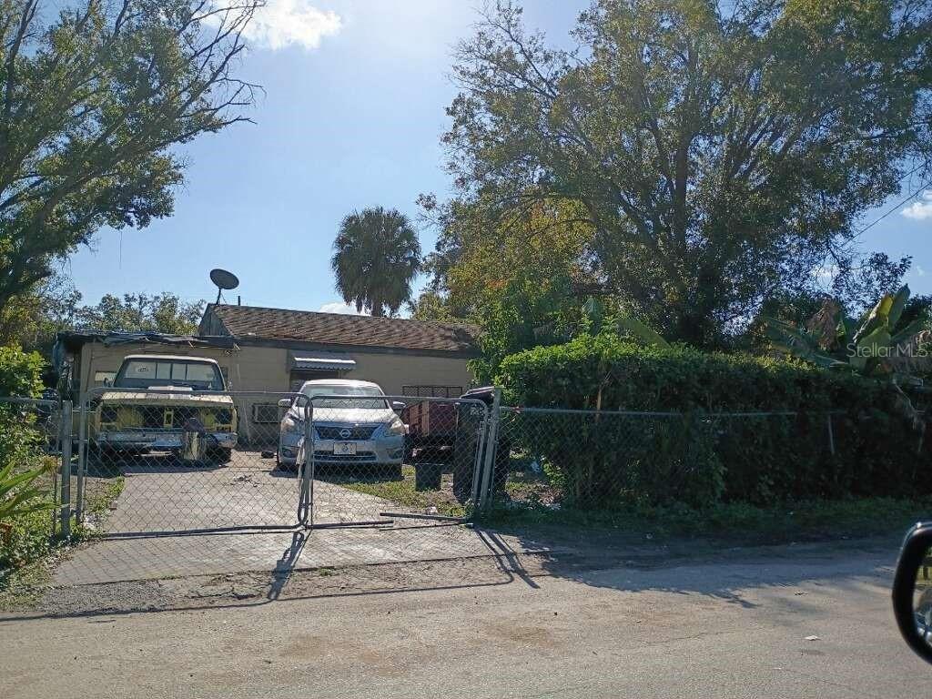 2848 W Harwood St., Orlando, FL 32805