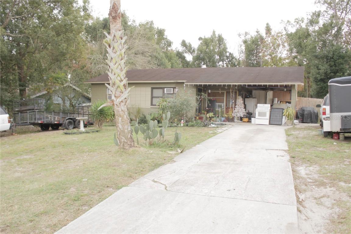 360 Dixson St., Orange City, FL 32763