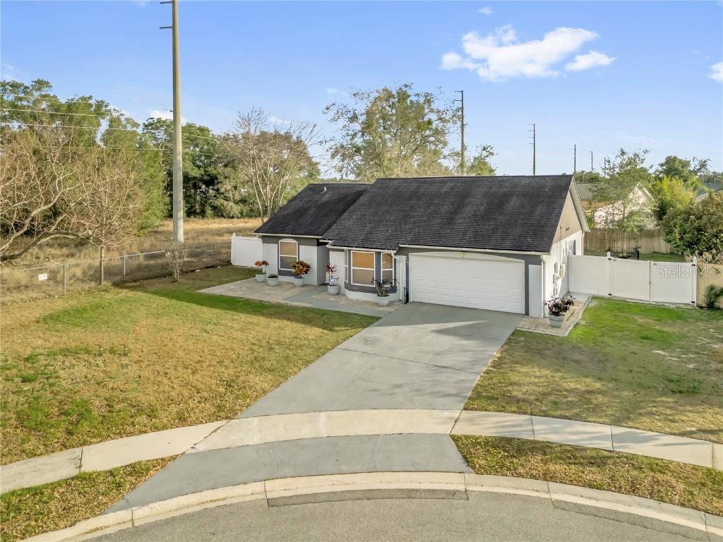 7702 Legacy Ln., Orlando, FL 32818