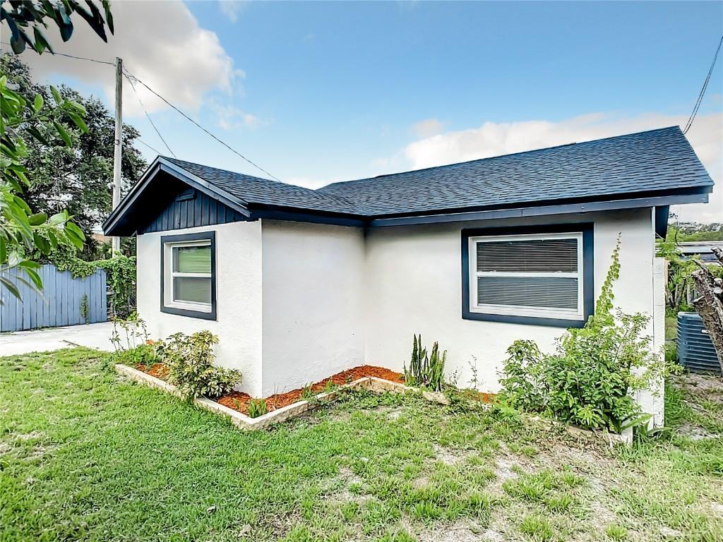 736 N Segrave St., Daytona Beach, FL 32114