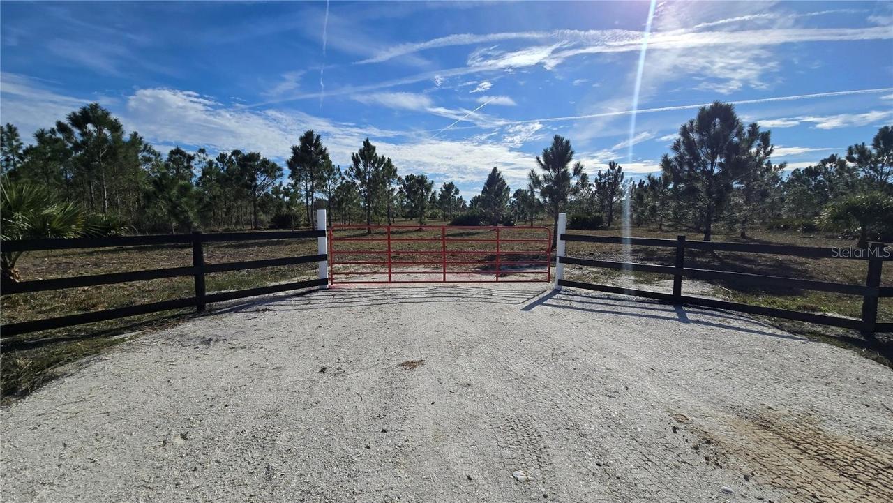 17718 NW 266th St., Okeechobee, FL 34972