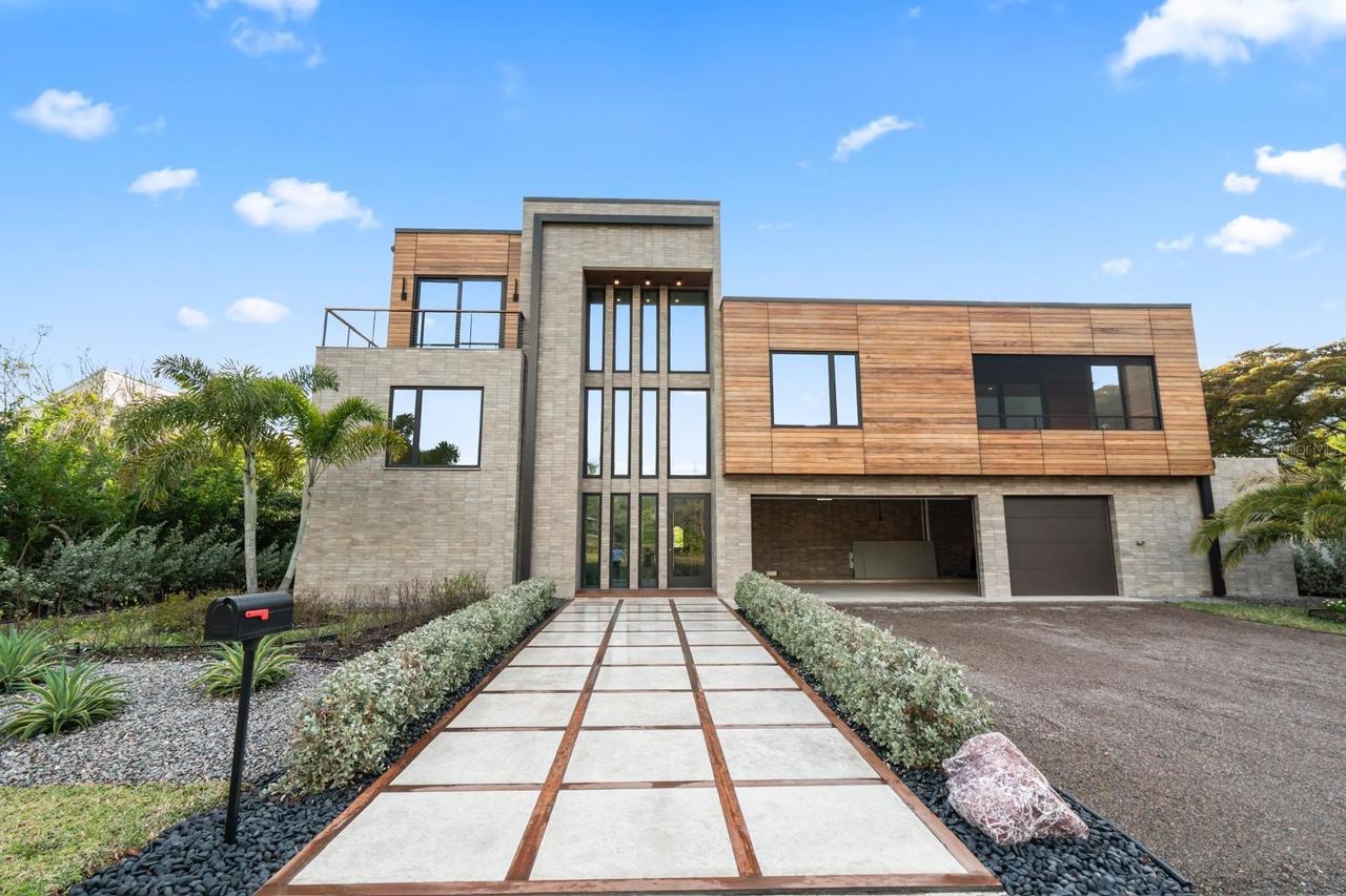 2945 Pyrula Dr., Longboat Key, FL 34228