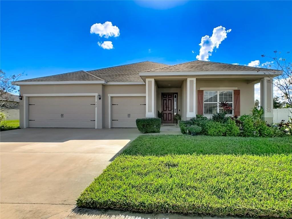 237 Walkers Point Dr., Auburndale, FL 33823