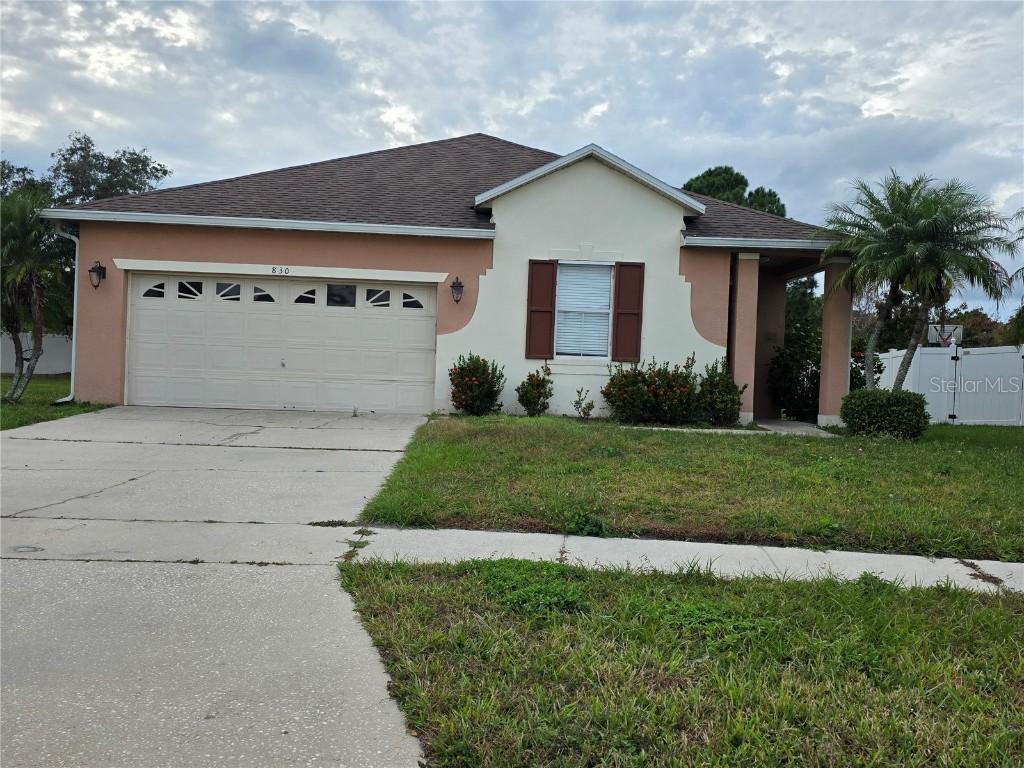 830 Neptune Pointe Ln., Kissimmee, FL 34744