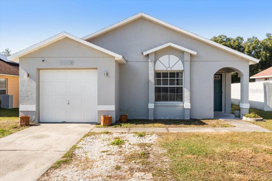 2008 Lauren Rd., Apopka, FL 32703