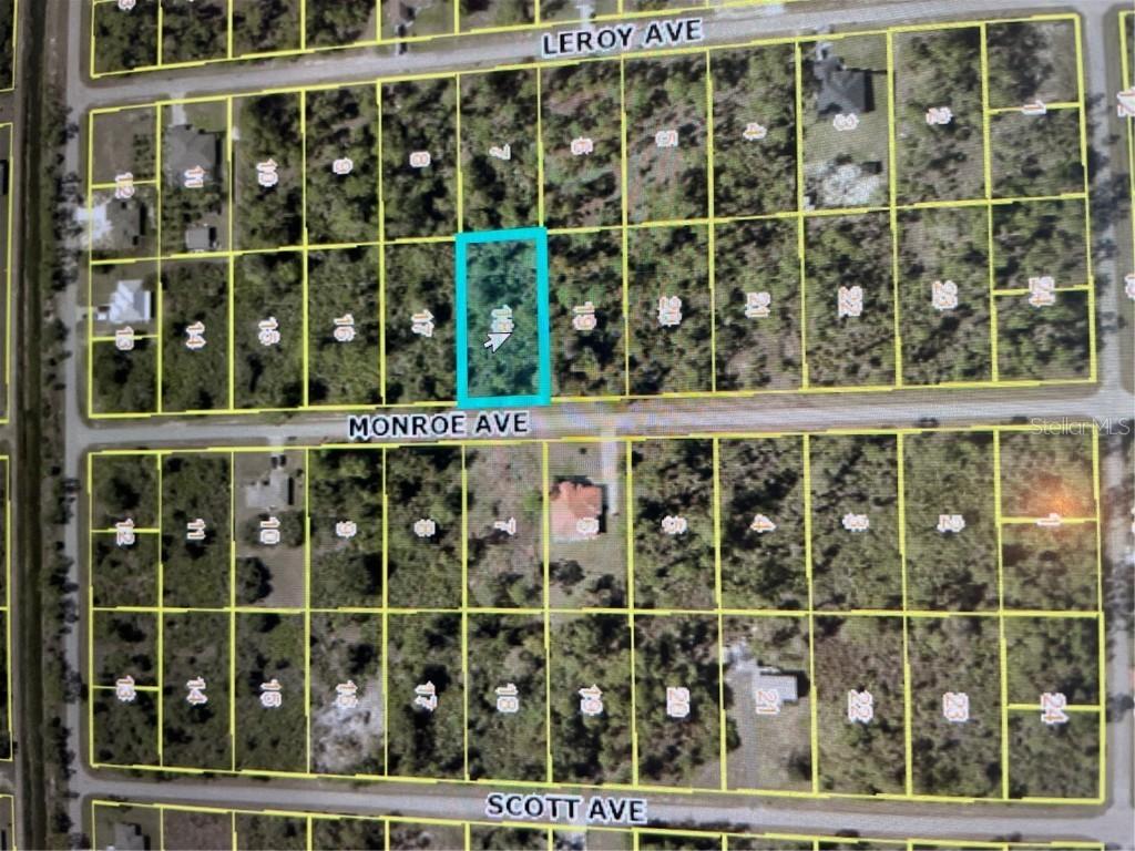 811 Monroe Ave., Lehigh Acres, FL 33972