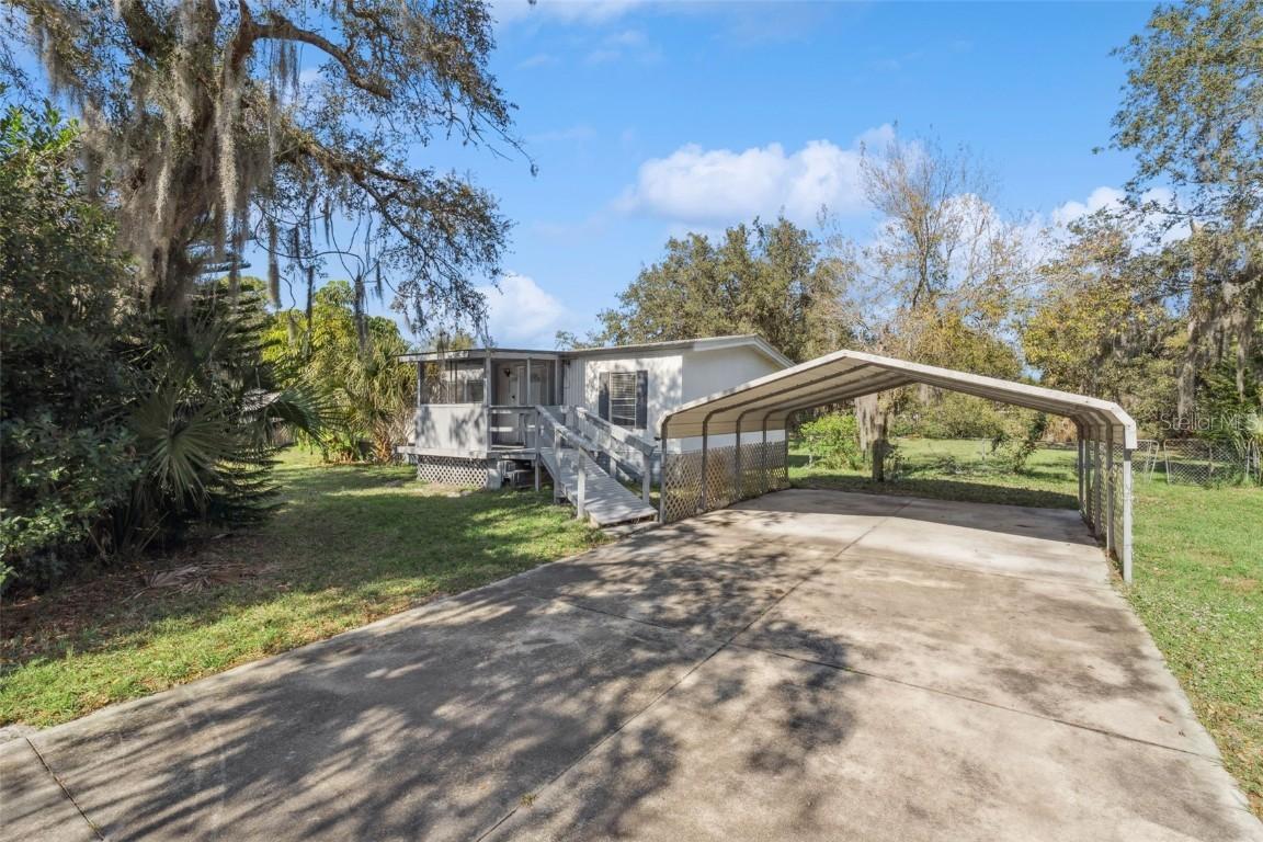 3250 Keith Ln., Mims, FL 32754