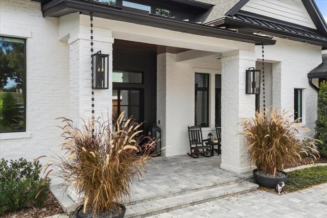 New Homes with In-ground Swimming Pools in Gotha: January 4th to January 10th