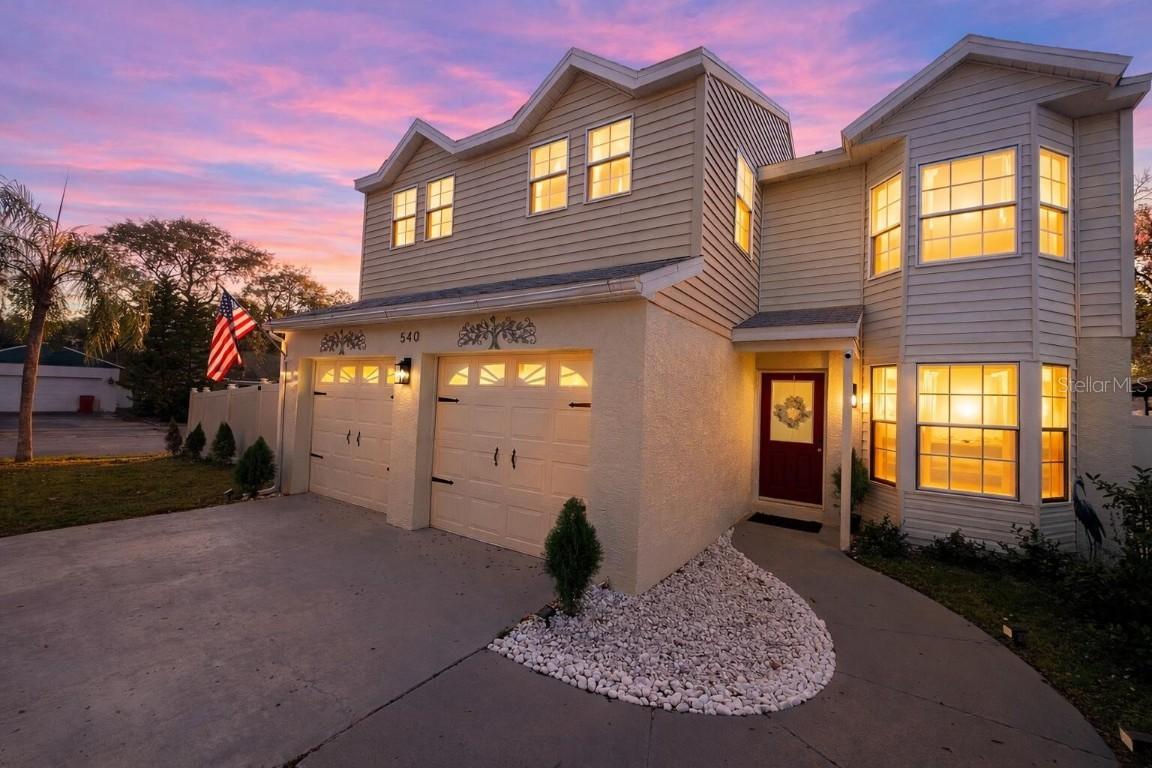 540 Sheridan Dr., Palm Harbor, FL 34684