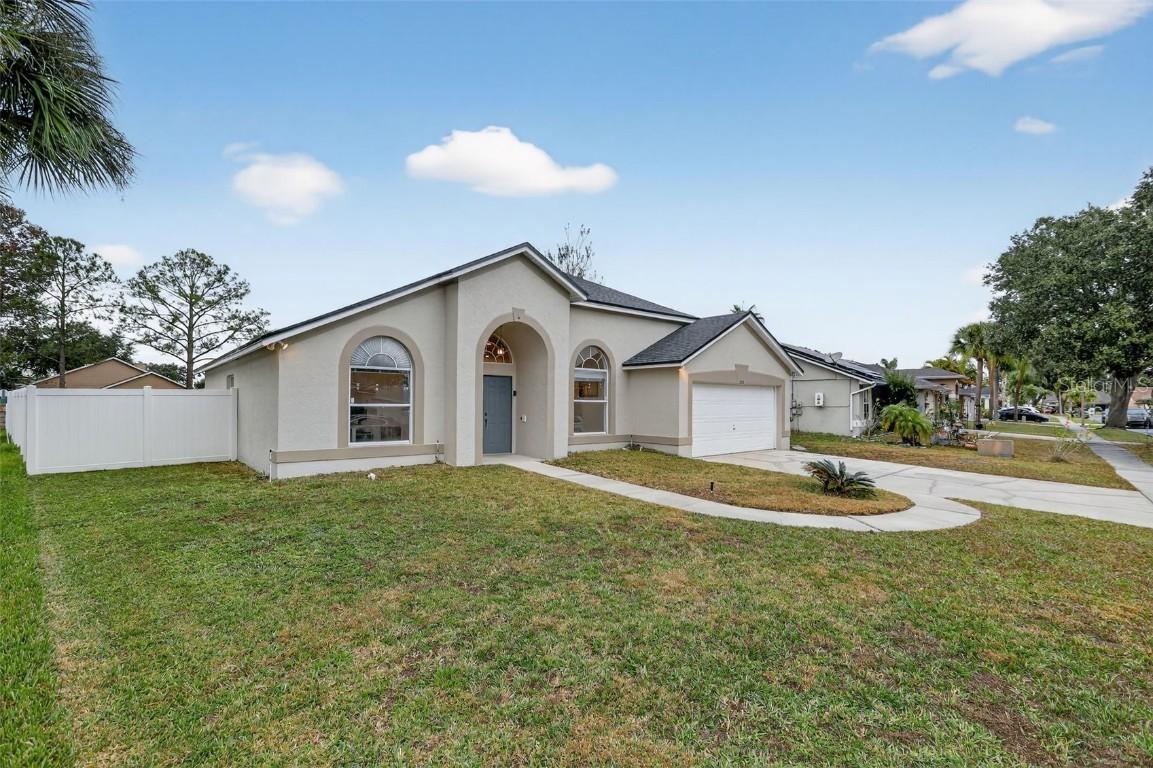 212 Lytton Cir., Orlando, FL 32824