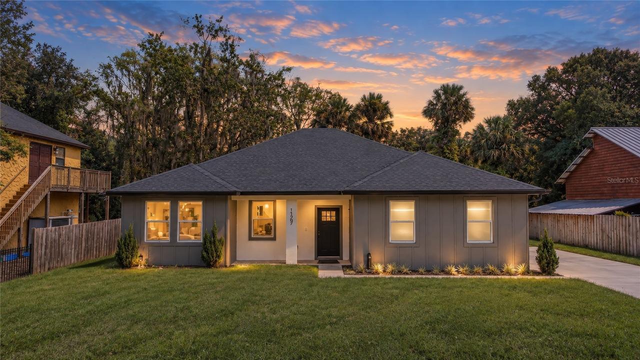 127 Hibiscus Ln., Deltona, FL 32738