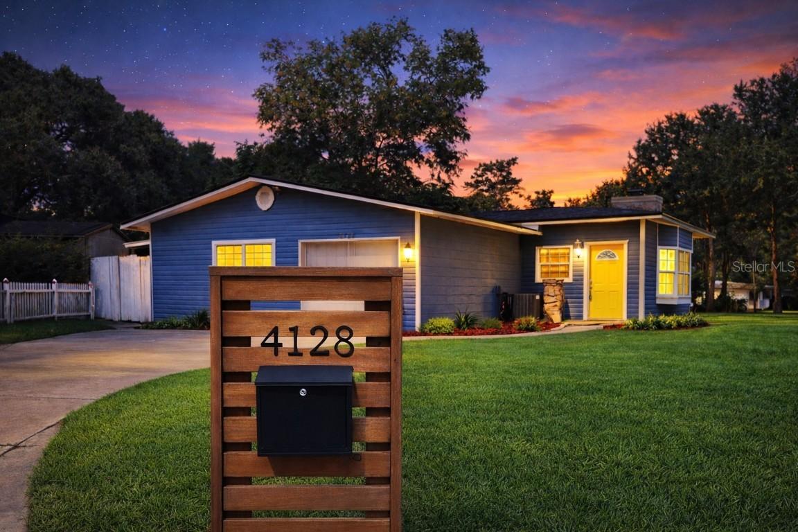 4128 Arcot Cir., Jacksonville, FL 32210